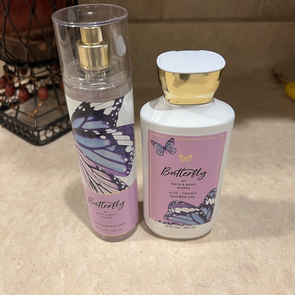 Bath and Body Works Butterfly set - Picture 3 of 3